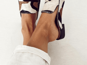 Mavira™ | Dames Instappers met Koeienprint