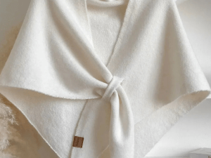 Elarisâ„¢ | Gebreide Cape & Sjaal