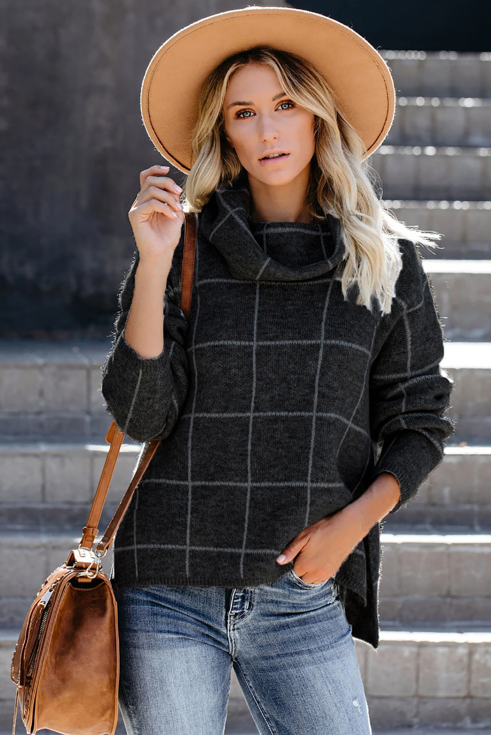 NoirGrid™ | Zwarte Coltrui met Ruitpatroon