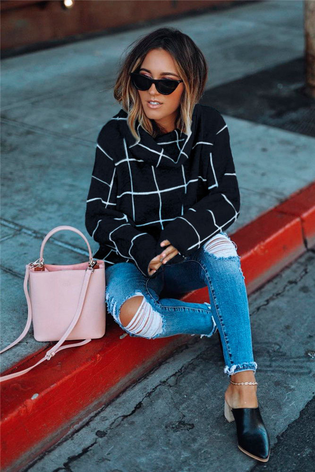 NoirGrid™ | Zwarte Coltrui met Ruitpatroon - Afbeelding 8