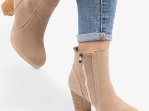 Veloura™ | Enkellaarsjes met Blokhak